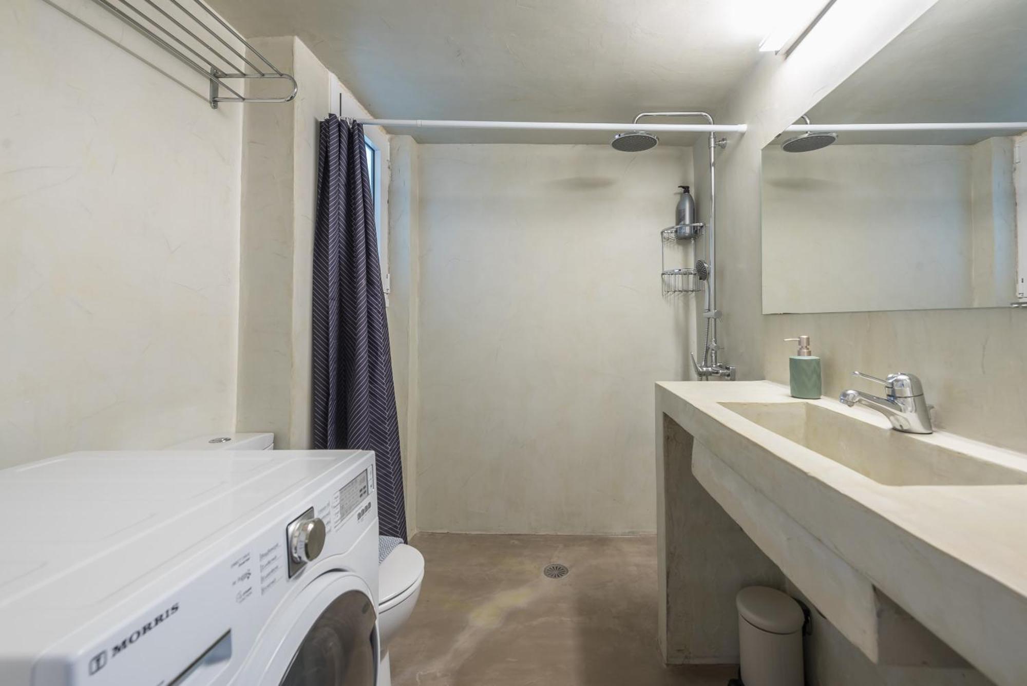 Stylish 2 Bd Urban Retreat Near Panormou Metro Apartment Athens Exterior photo